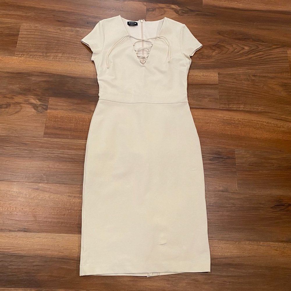 Bebe Light Tan Neckline Lace Up Dress Size Large - Picture 3 of 9